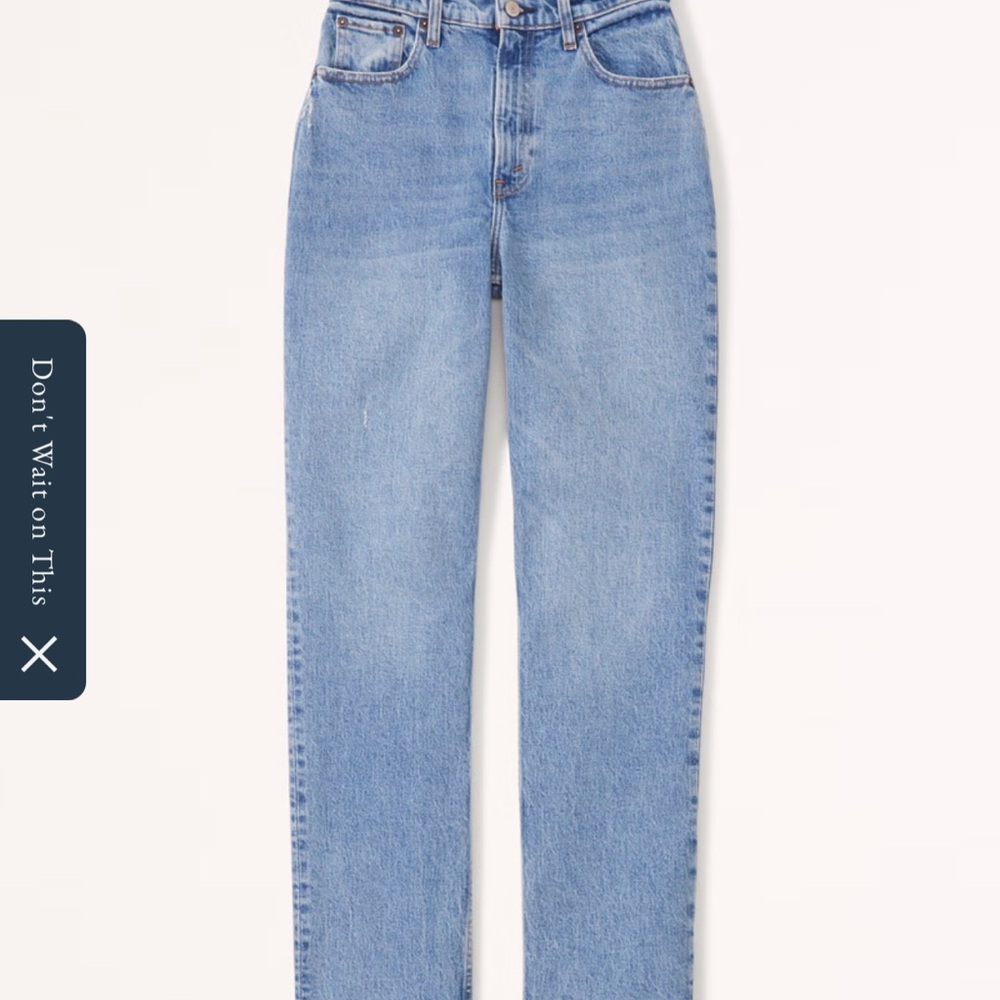 Abercrombie Ultra High Rise 90s Straight Jean medium